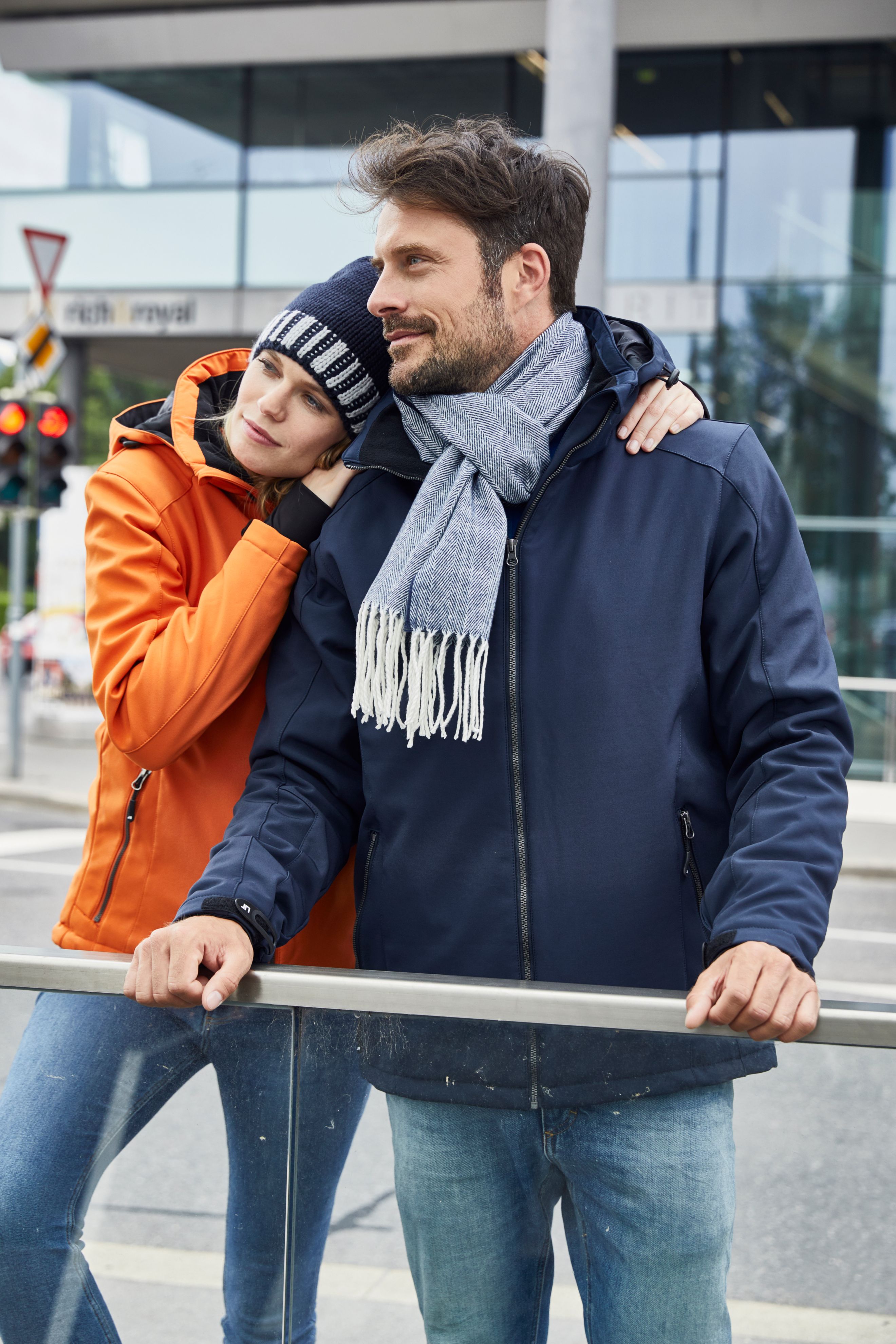 Men's Wintersport Jacket JN1054 Elastische, gefütterte Softshelljacke Men's Wintersport Jacket JN1054 Elastische, gefütterte Softshelljacke