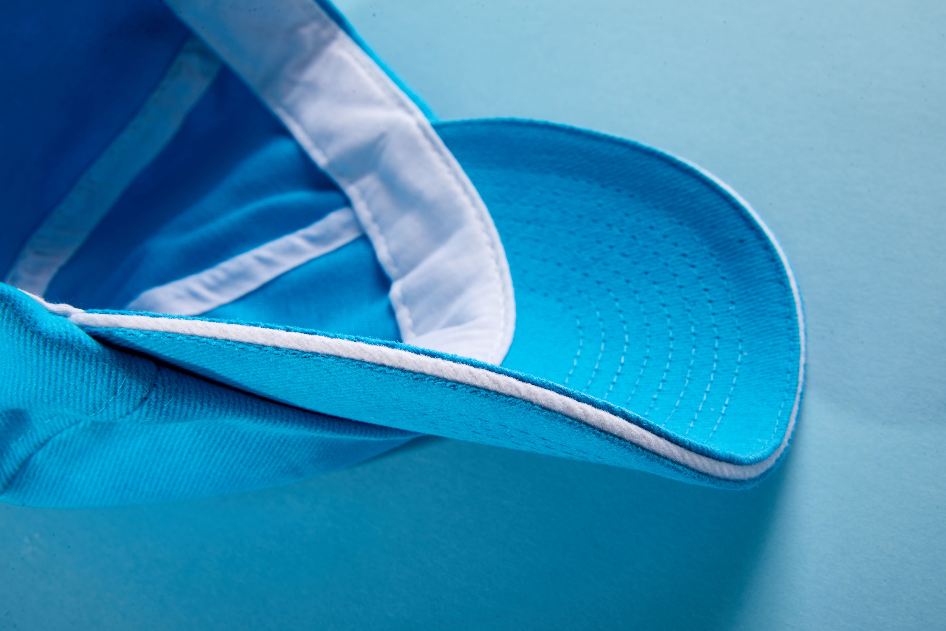 6 Panel Raver Sandwich Cap MB6112 Klassisches Allround-Cap mit kontrastfarbigem Sandwich