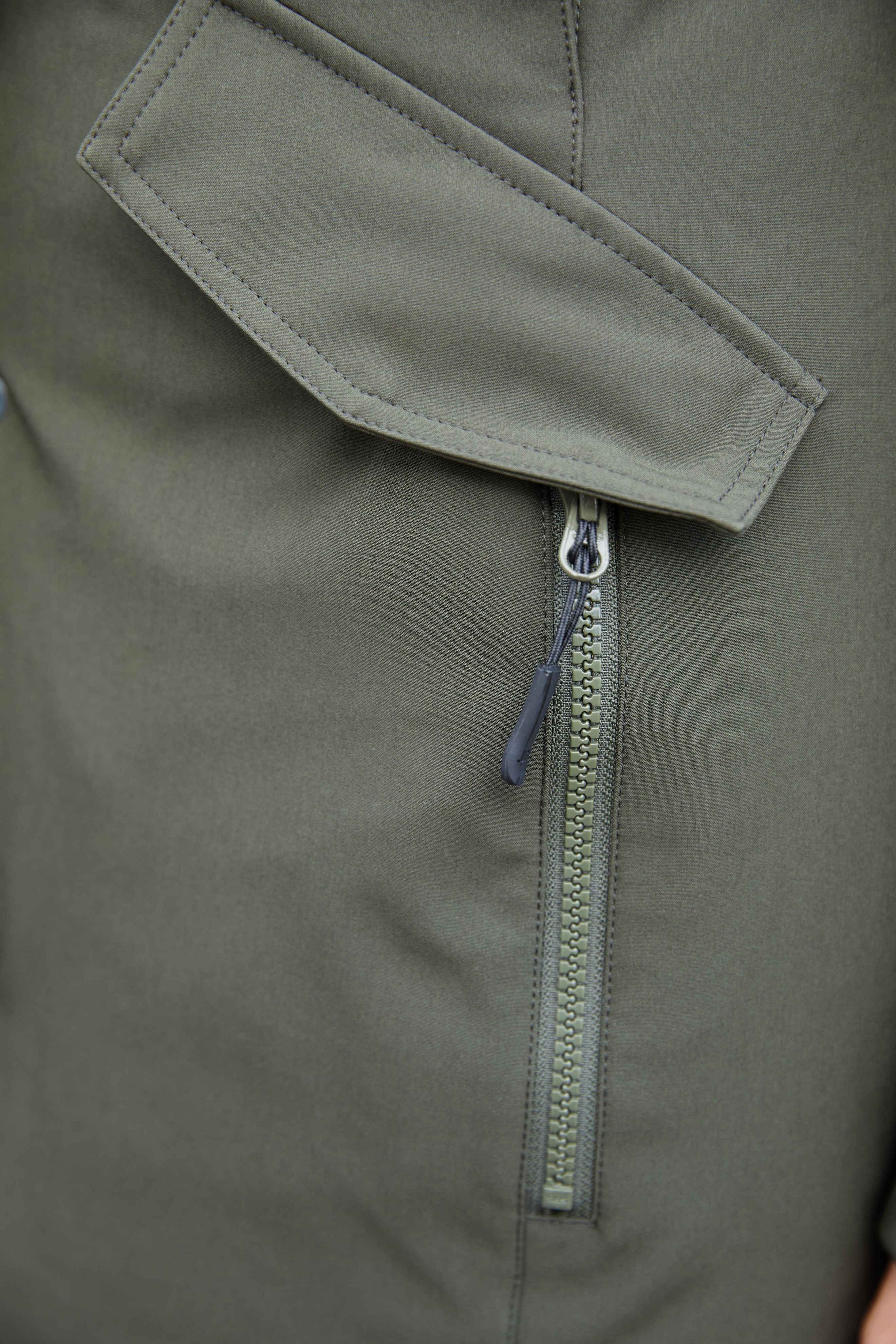 Ladies' Business Parka JN1175 Klassischer, wattierter Parka mit angeschnittener Kapuze Ladies' Business Parka JN1175 Klassischer, wattierter Parka mit angeschnittener Kapuze