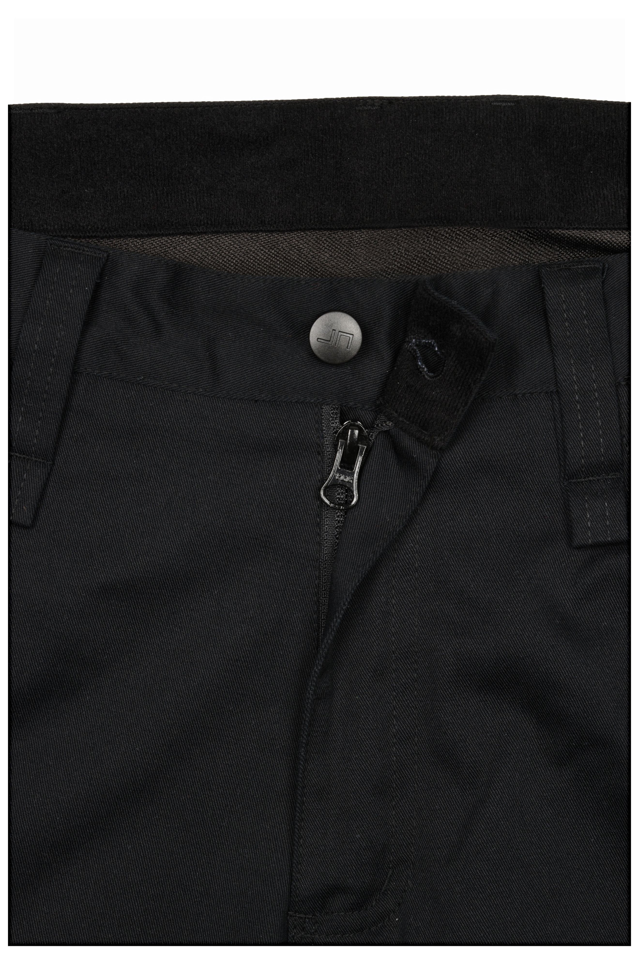 Workwear Stretch-Pants Slim Line JN1812 Spezialisierte Arbeitshose in schmaler Schnittführung mit elastischen Einsätzen und funktionellen Details Workwear Stretch-Pants Slim Line JN1812 Spezialisierte Arbeitshose in schmaler Schnittführung mit elastischen Einsätzen und funktionellen Details