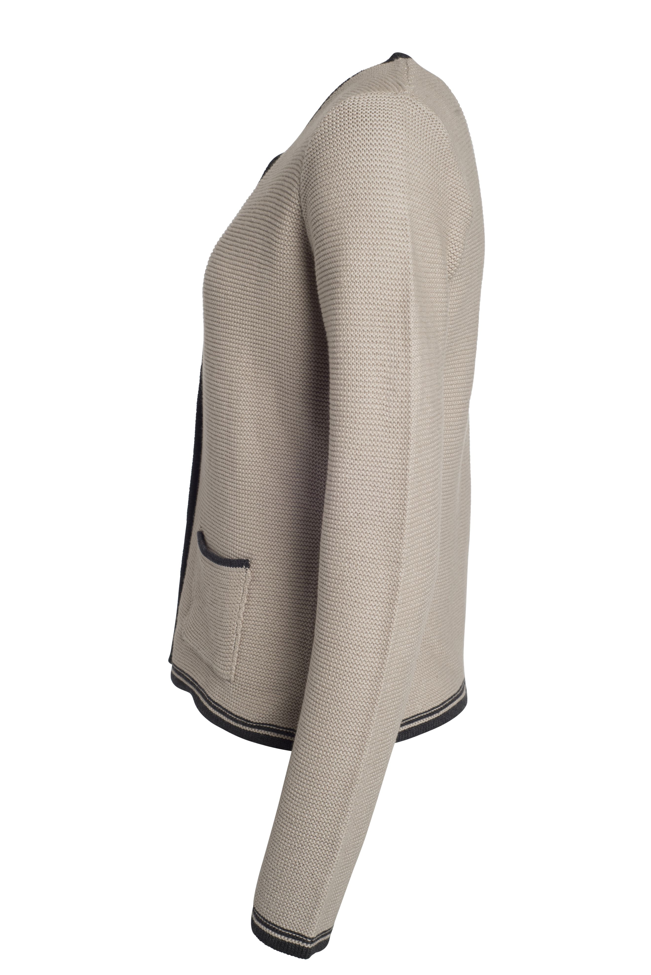 Ladies' Traditional Knitted Jacket JN639 Strickjacke im klassischen Trachtenlook Ladies' Traditional Knitted Jacket JN639 Strickjacke im klassischen Trachtenlook