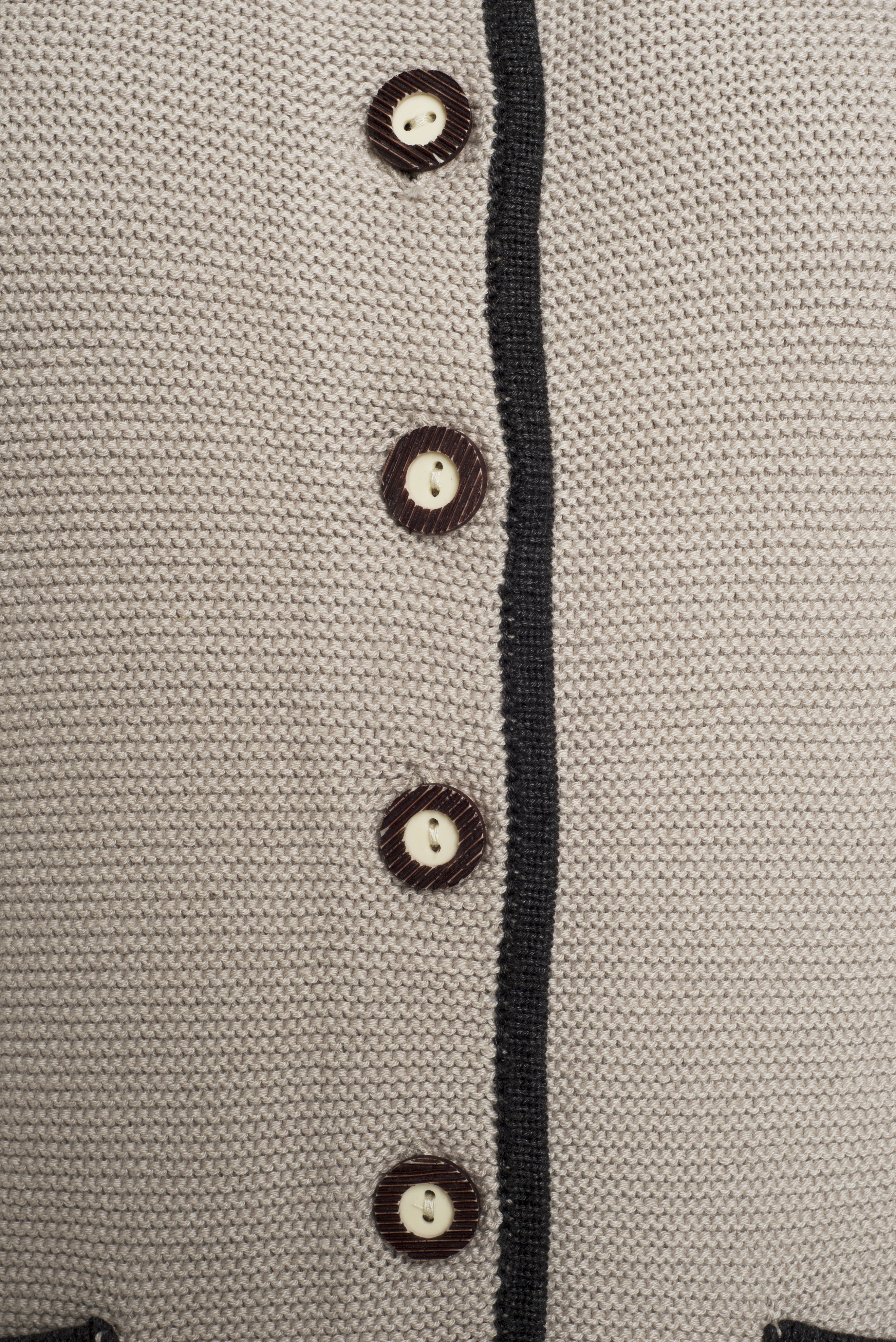 Ladies' Traditional Knitted Jacket JN639 Strickjacke im klassischen Trachtenlook Ladies' Traditional Knitted Jacket JN639 Strickjacke im klassischen Trachtenlook