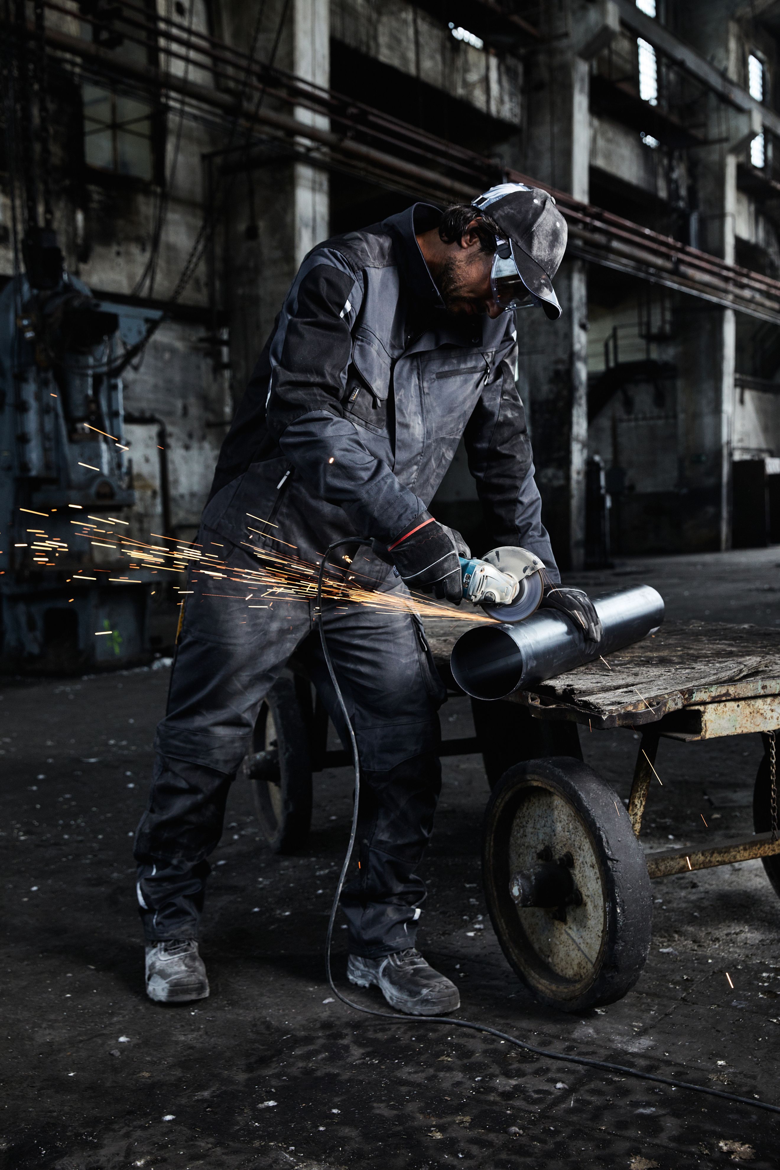 Workwear Jacket - STRONG - JN821 Professionelle Jacke mit hochwertiger Ausstattung Workwear Jacket - STRONG - JN821 Professionelle Jacke mit hochwertiger Ausstattung