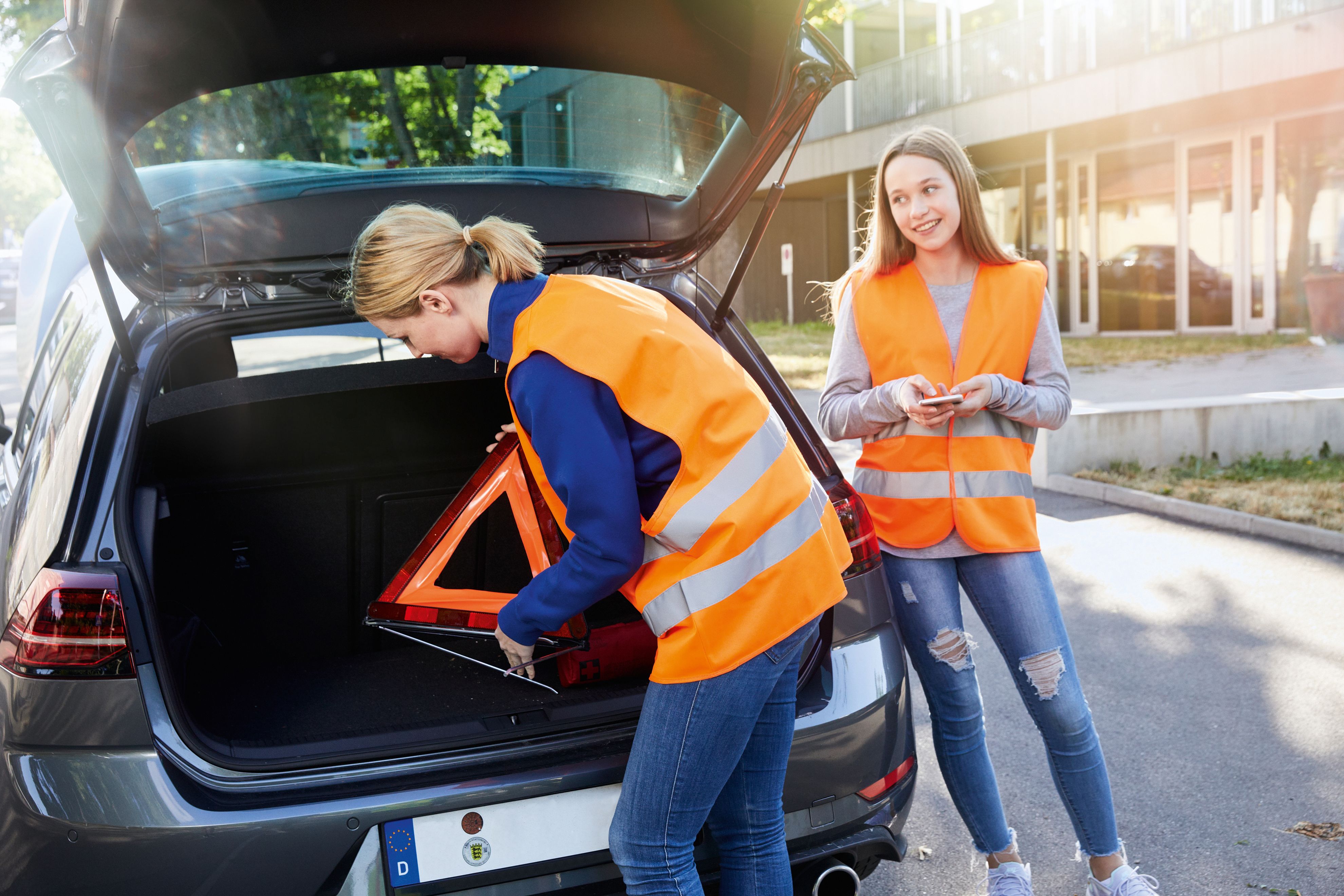 Safety Vest JN200 Leicht zu bedruckende Sicherheitsweste in Einheitsgröße Safety Vest JN200 Leicht zu bedruckende Sicherheitsweste in Einheitsgröße