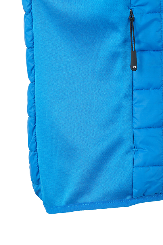 Men's Hybrid Vest JN1114 Leicht wattierte Weste im sportlichen Materialmix Men's Hybrid Vest JN1114 Leicht wattierte Weste im sportlichen Materialmix