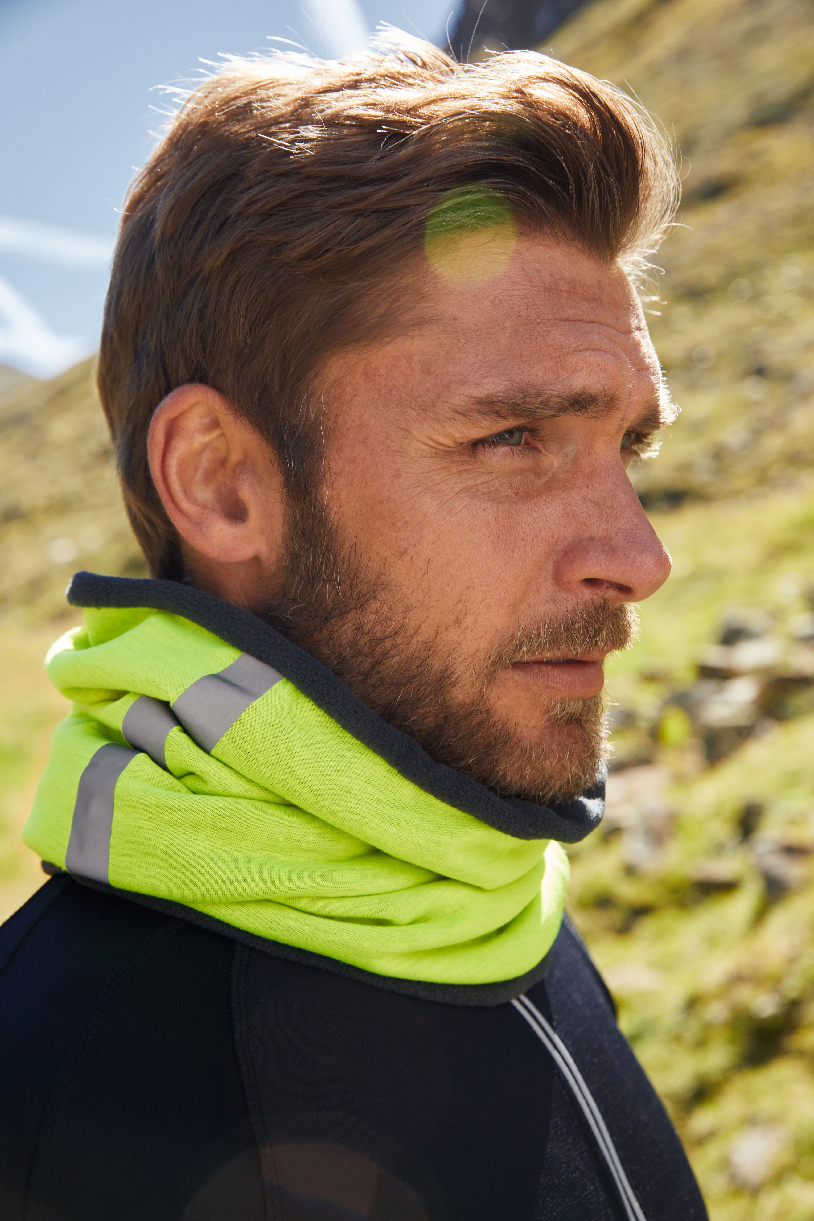 Winter X-Tube MB7300 Schlauchtuch mit modischem, reflektierendem Streifen