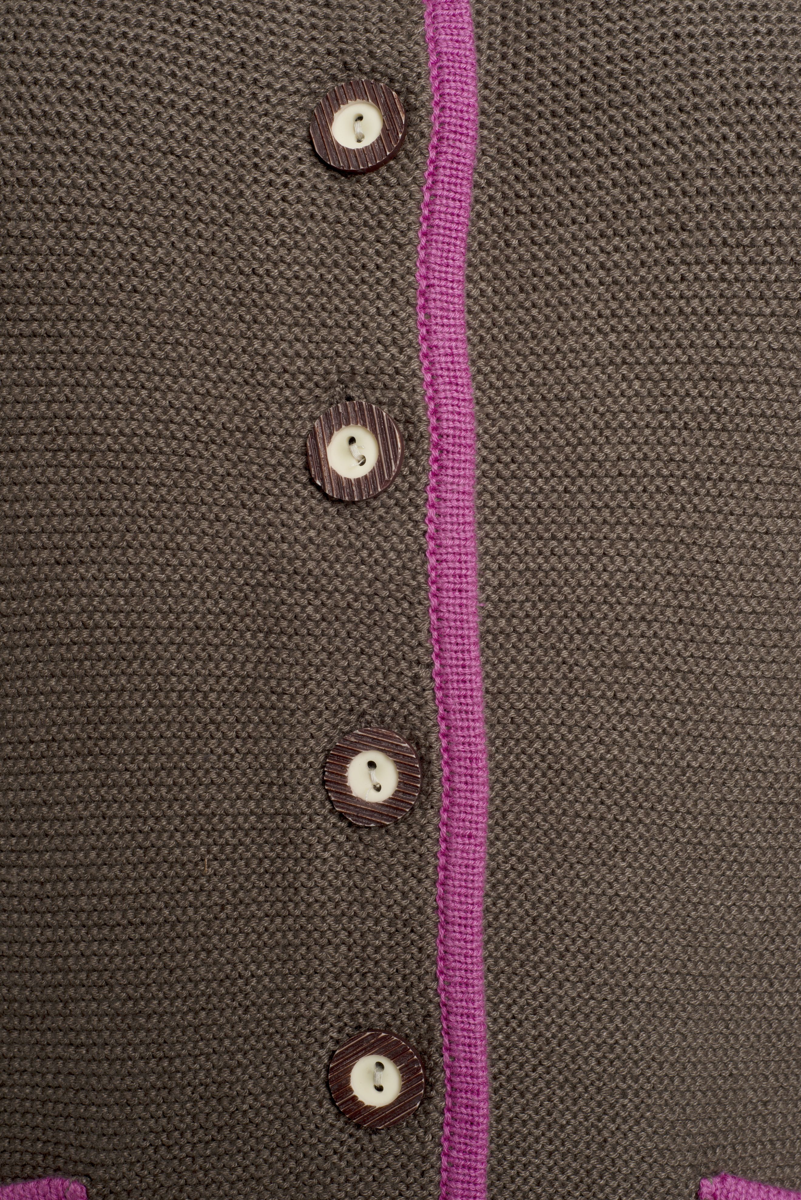 Ladies' Traditional Knitted Jacket JN639 Strickjacke im klassischen Trachtenlook Ladies' Traditional Knitted Jacket JN639 Strickjacke im klassischen Trachtenlook
