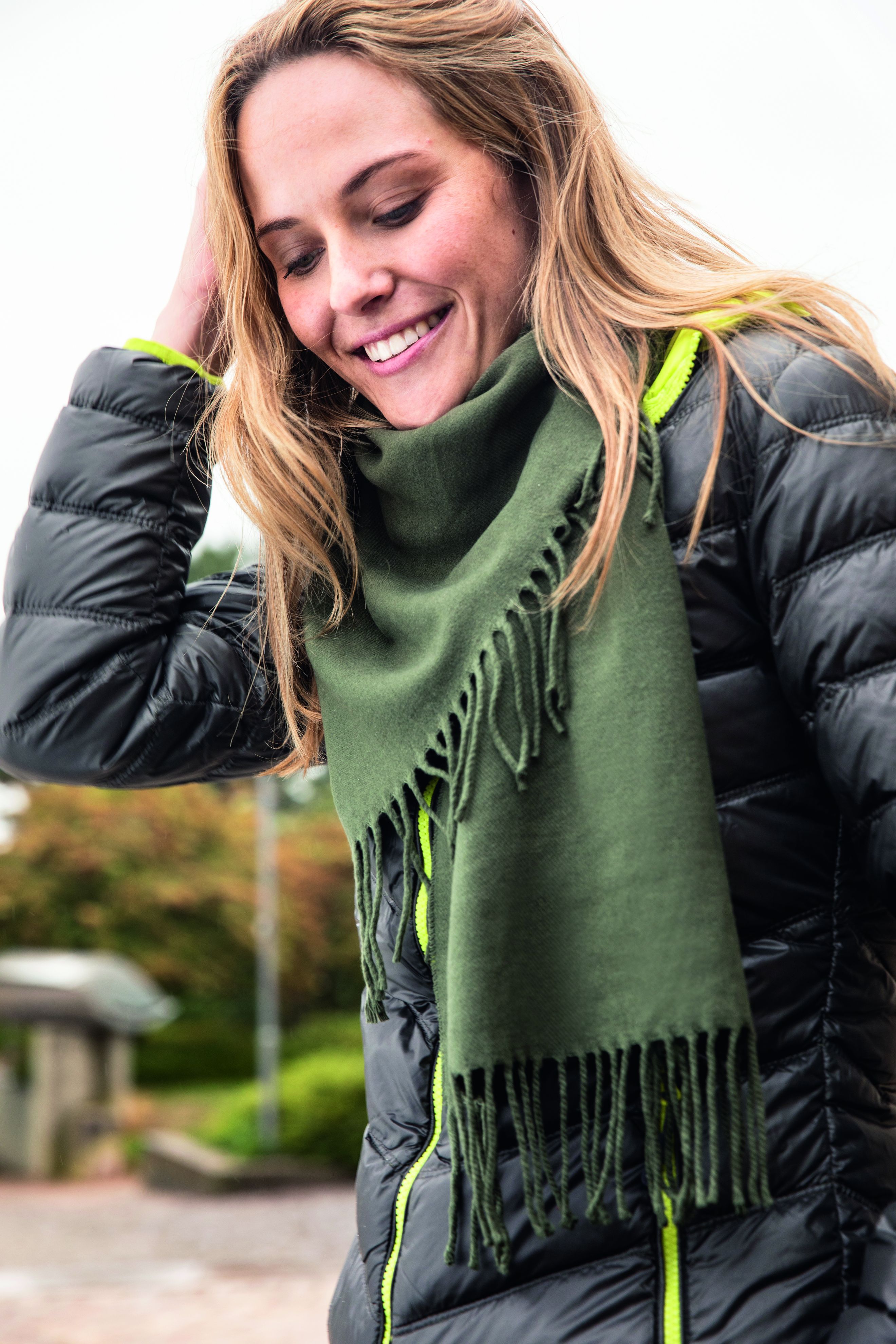 Elegant Scarf MB7308 Eleganter Webschal