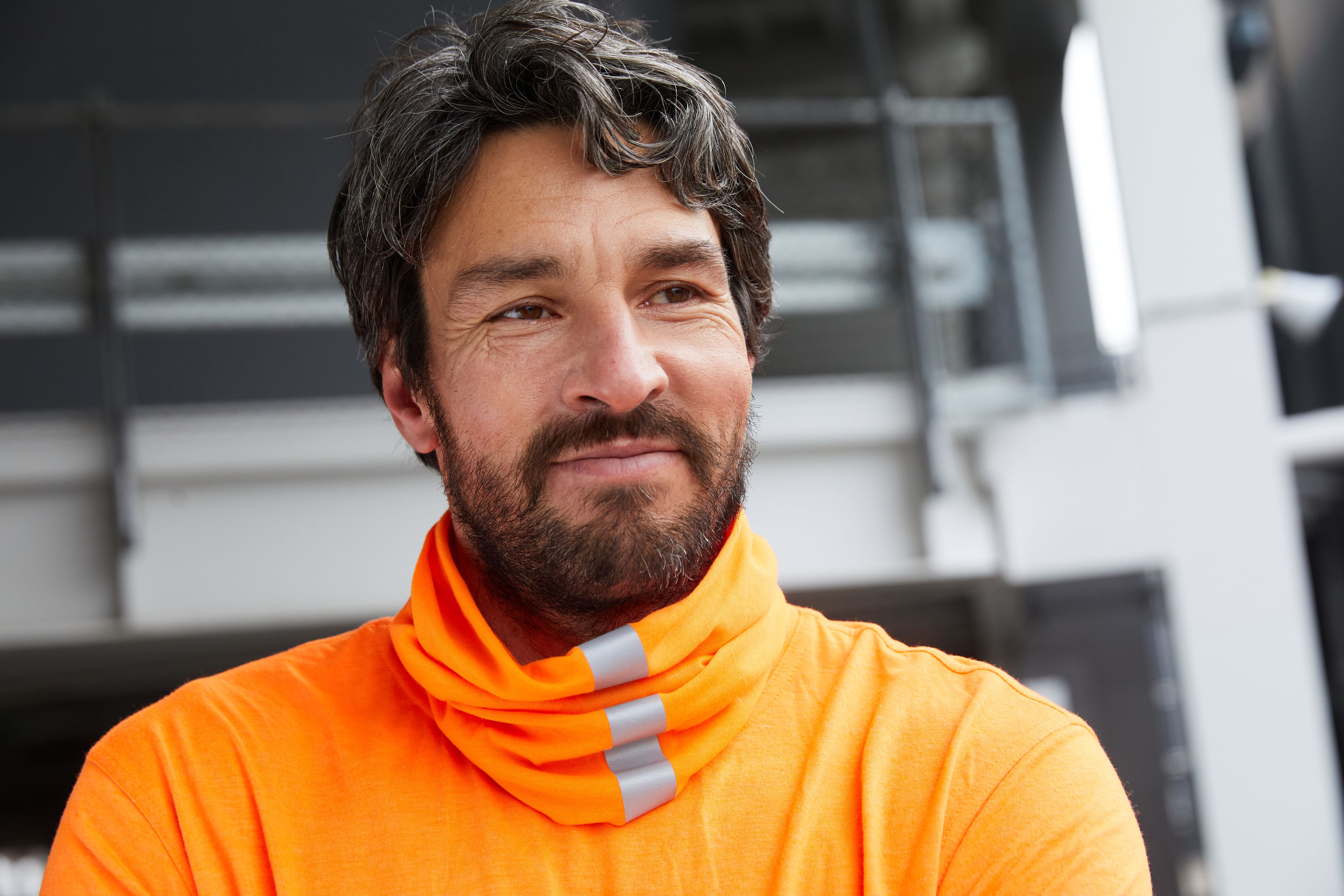 X-Tube Signal MB7317 Multifunktionales Schlauchtuch mit 12 Tragevarianten