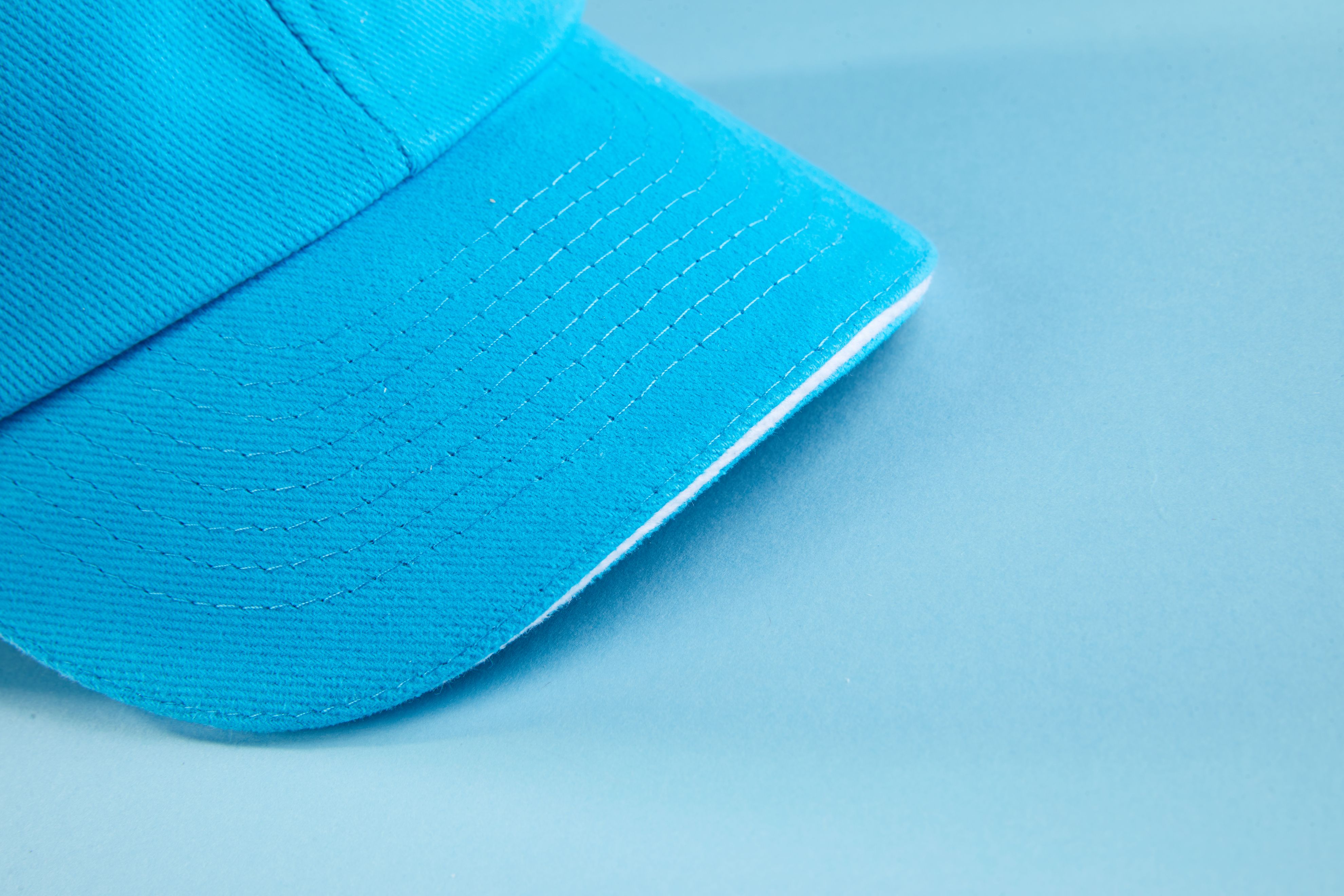 6 Panel Raver Sandwich Cap MB6112 Klassisches Allround-Cap mit kontrastfarbigem Sandwich